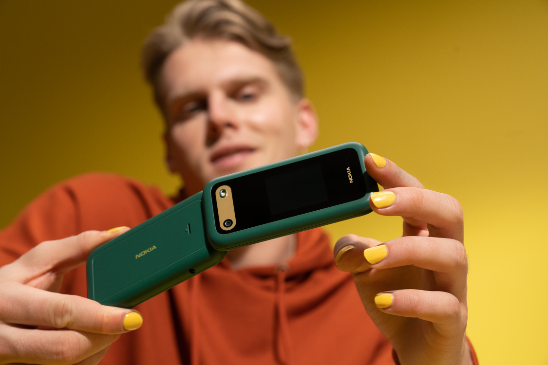 Nokia 2660 Flip “Lush Green”
