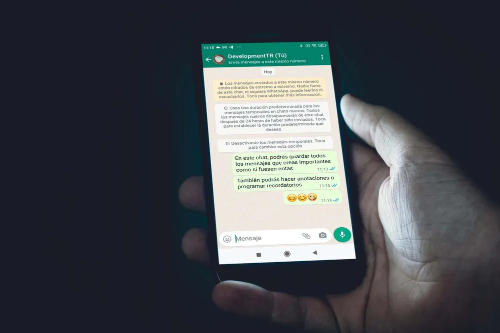 Captura de un chat de WhatsApp