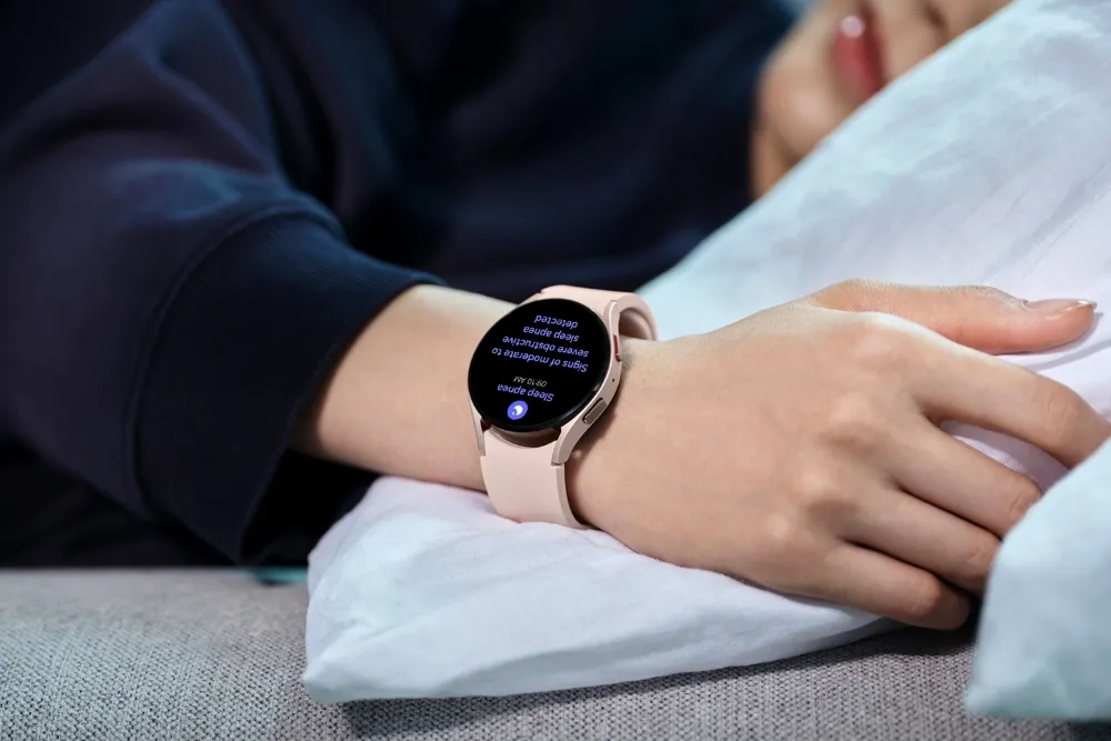 Galaxy Watch con la correa en color rosa