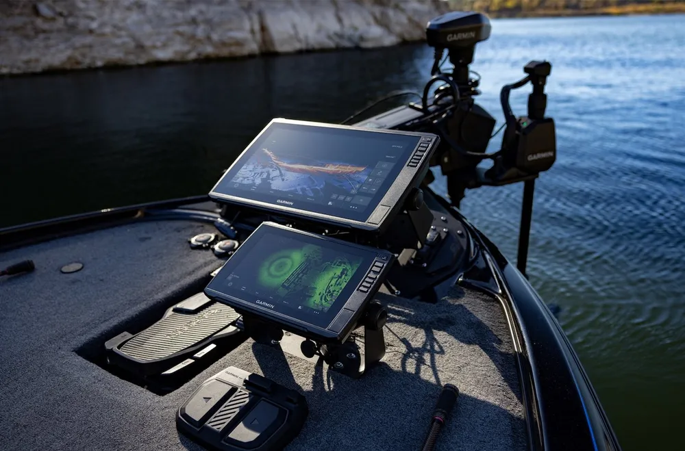 Imagen promocional de Garmin Sonar 360 y Spy Pole